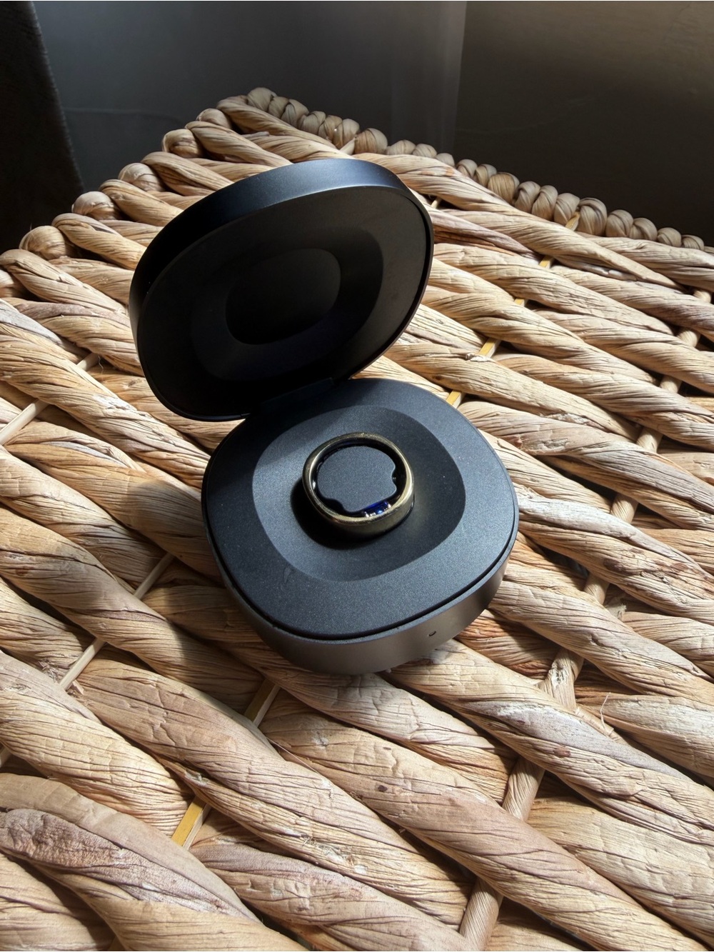 Ringconn Gen 2 Smart Ring with Charging Case